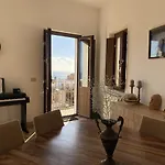 Vakantiehuis Adamas Domus *