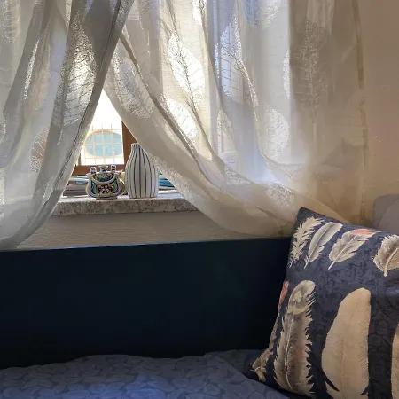 Adamas Domus تاورمينا